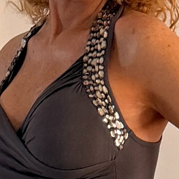 Vintage Cache Grey Top w/ Stones Sz. S (M) Sleeveless Figure Flattering - Picture 4 of 16